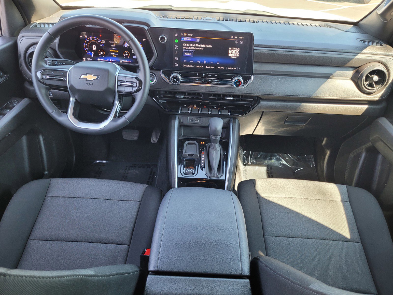 Used 2026 Chevrolet Colorado W/T w/ WT Custom Package image 14