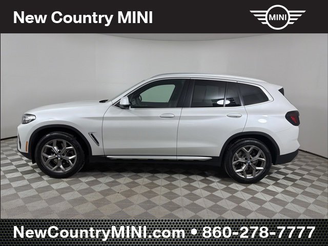 Used 2024 BMW X3 xDrive30i w/ Premium Package image 4