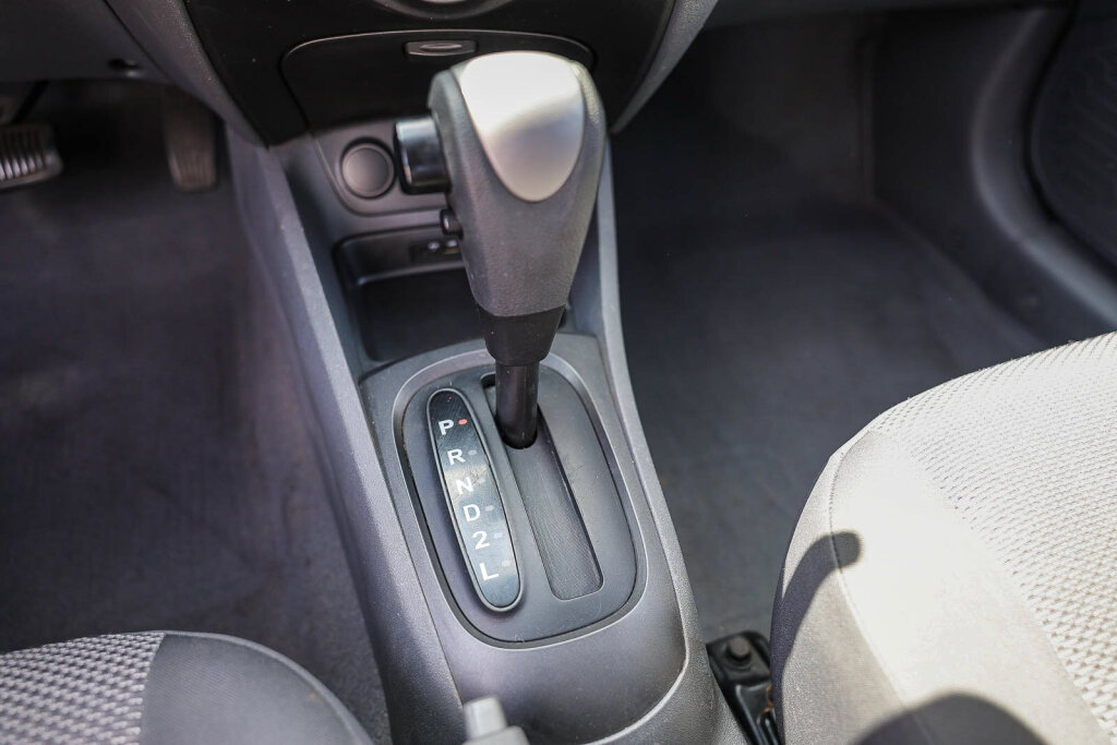 Used 2009 Kia Rio LX FWD image 8
