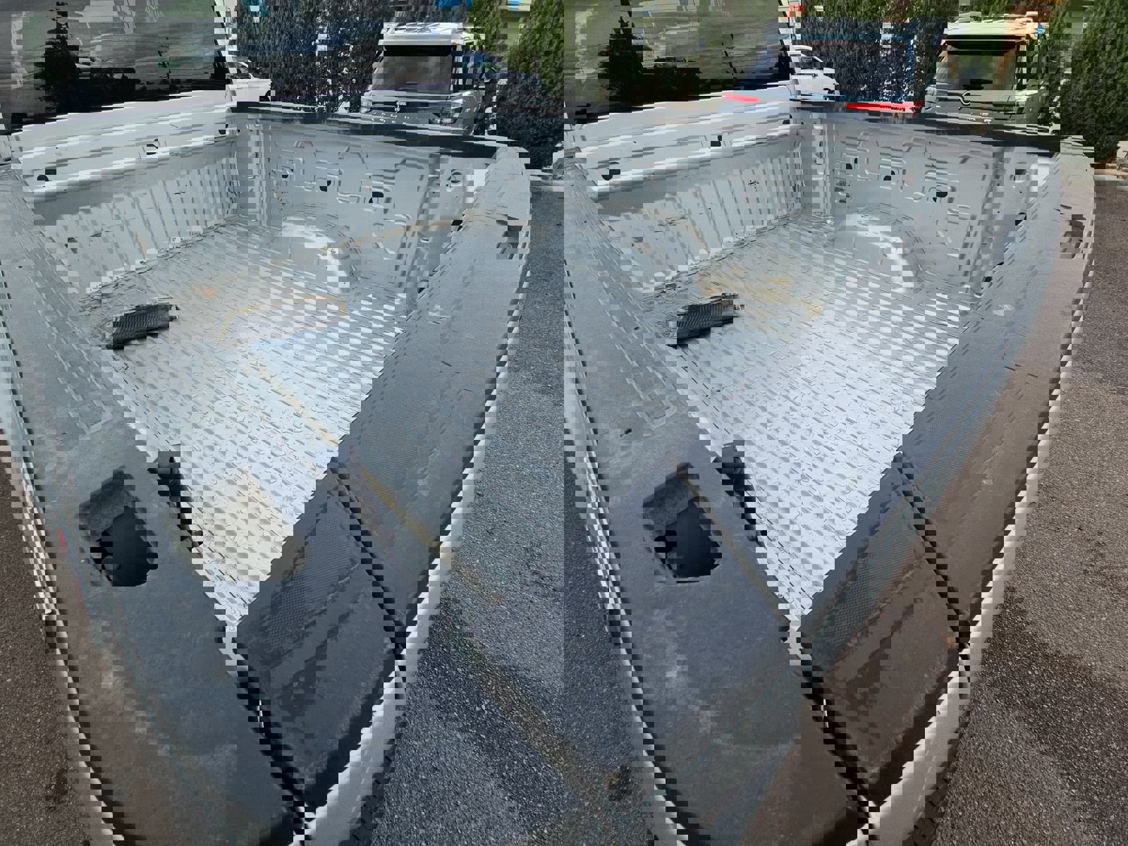 Used 2022 GMC Sierra 2500 SLE image 19