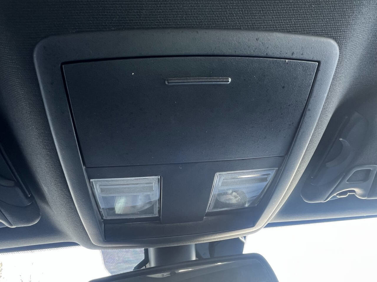 Used 2018 Dodge Challenger SXT image 38