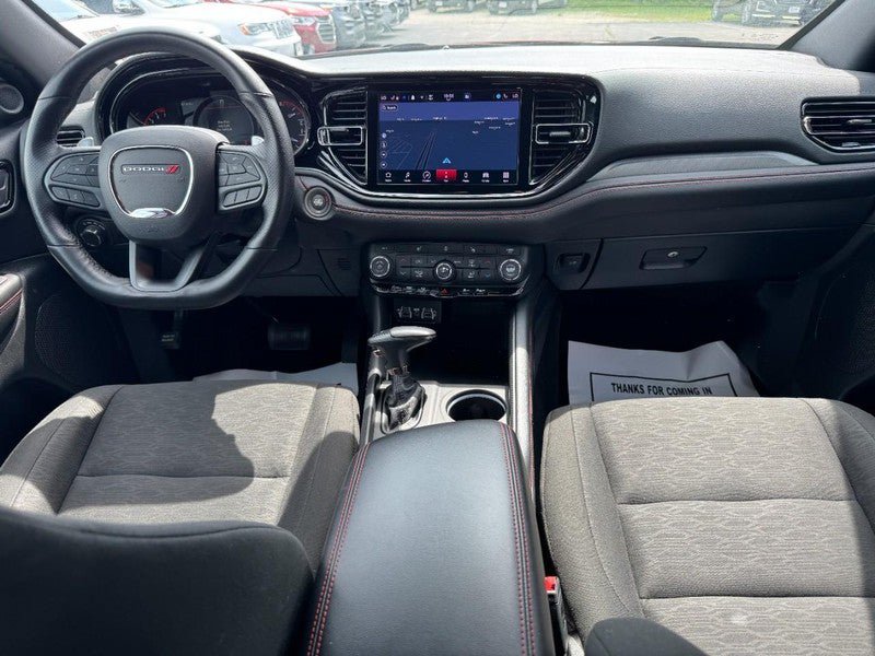 Used 2025 Dodge Durango GT AWD/4WD image 14
