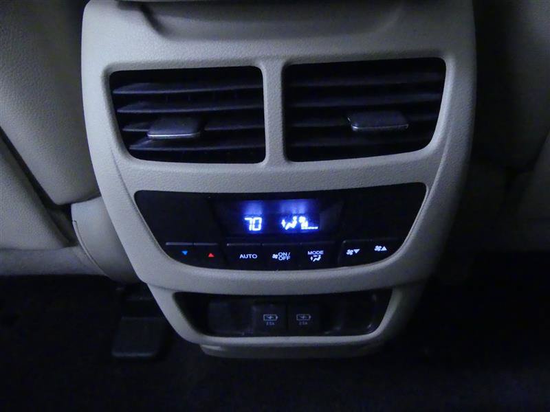 Used 2018 Acura MDX SH-AWD image 23