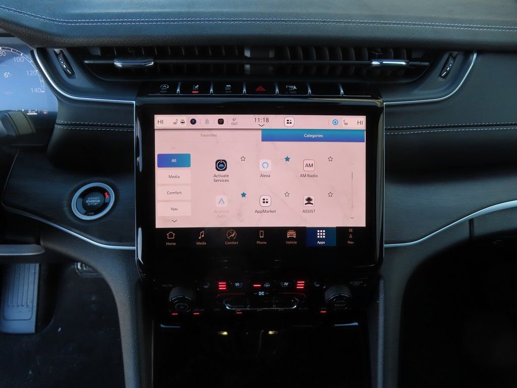 New 2025 Jeep Grand Cherokee Limited w/ Luxury Tech Group II image 5