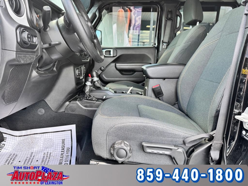 Used 2024 Jeep Gladiator Sport AWD/4WD image 32