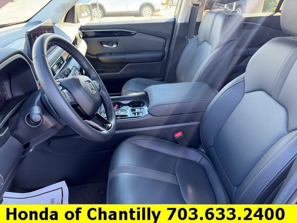 Certified 2026 Honda Passport RTL image 23