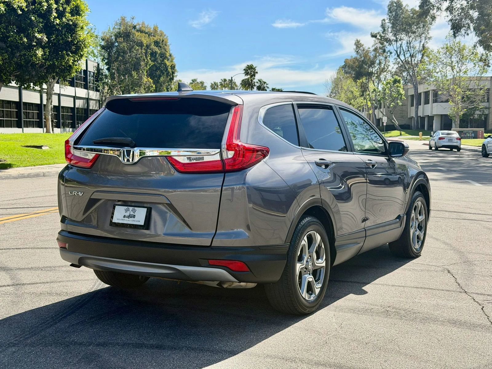 Used 2017 Honda CR-V EX-L image 18