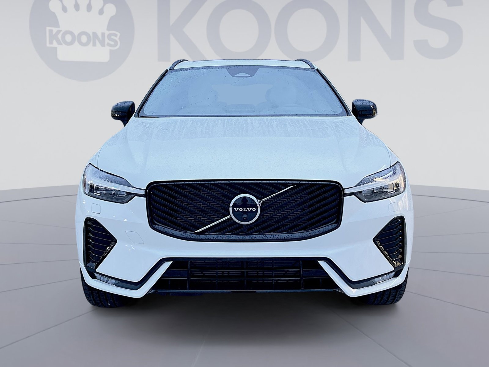 New 2026 Volvo XC60 B5 Plus w/ Protection Package Premier image 11