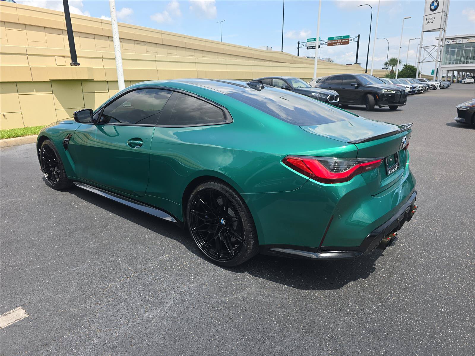 Used 2022 BMW M4 Competition w/ Executive Package RWD image 6