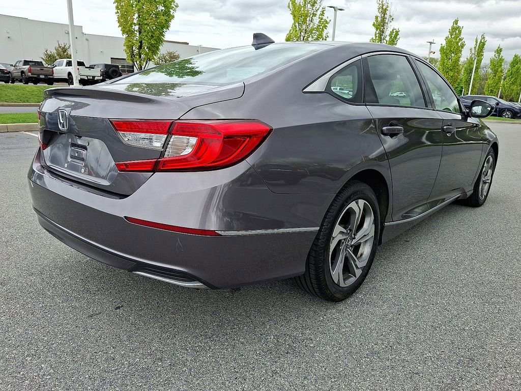 Used 2018 Honda Accord EX-L image 10
