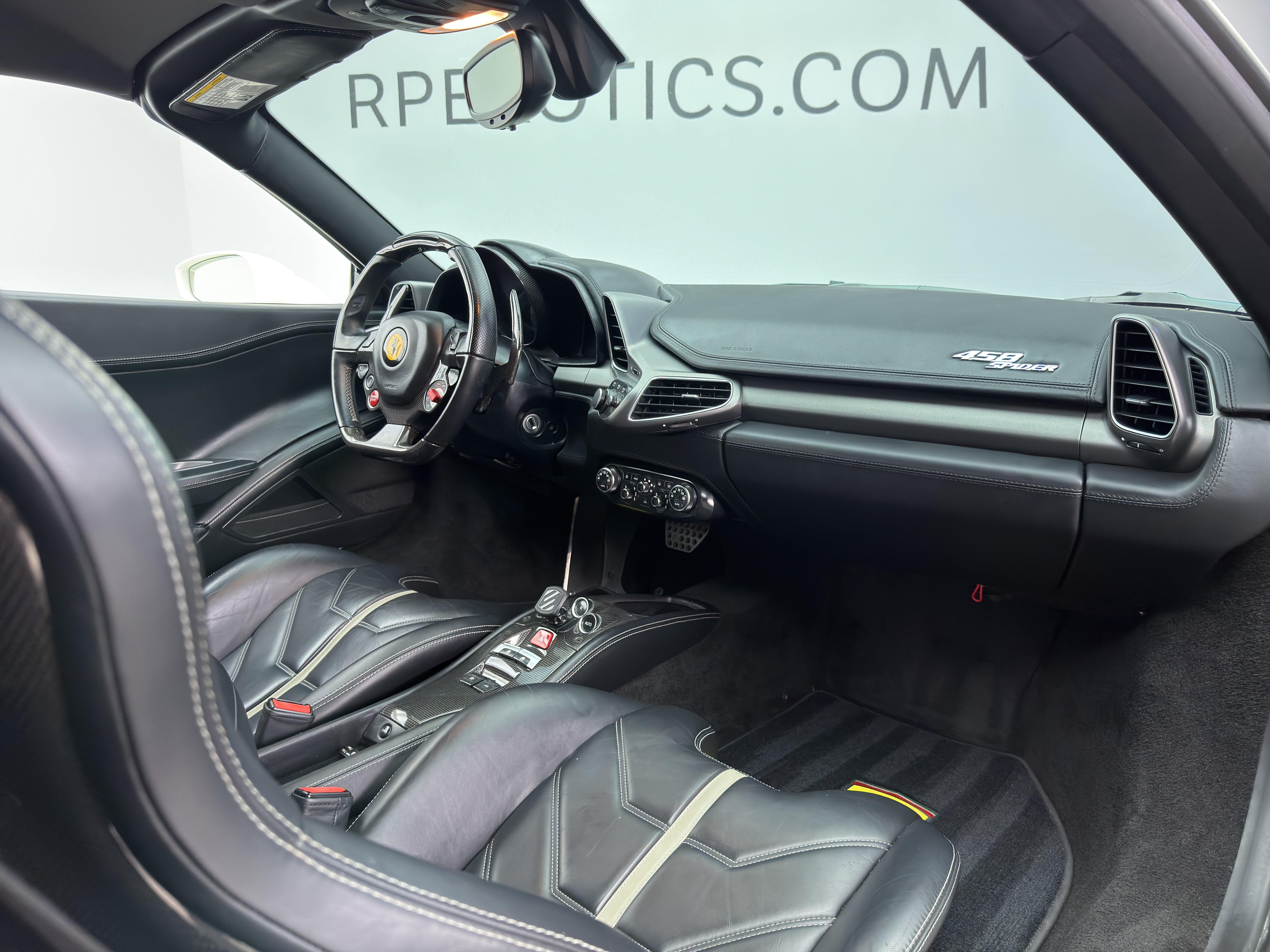 Used 2014 Ferrari 458 Spider RWD image 26