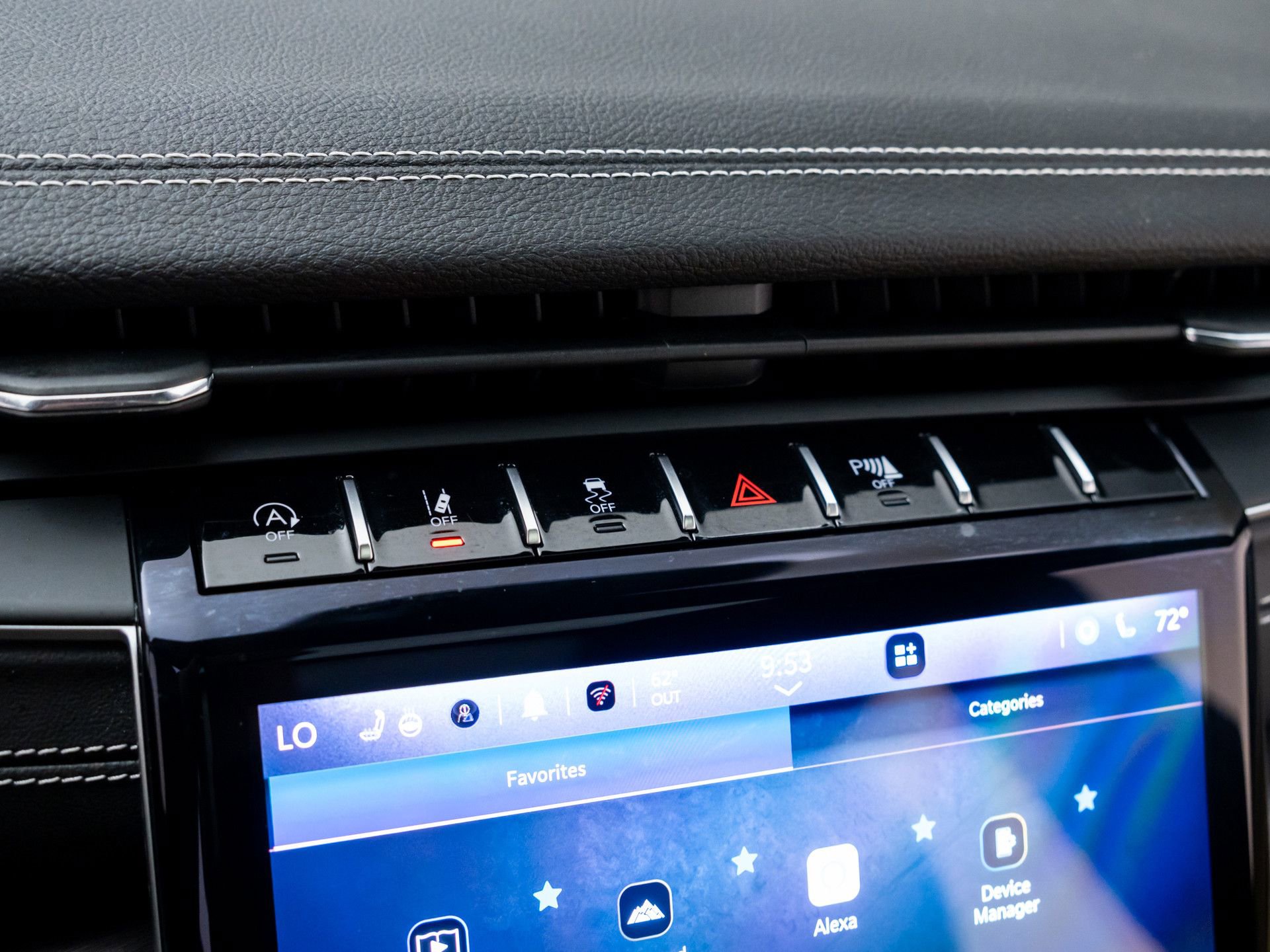 Used 2023 Jeep Grand Cherokee Limited image 32