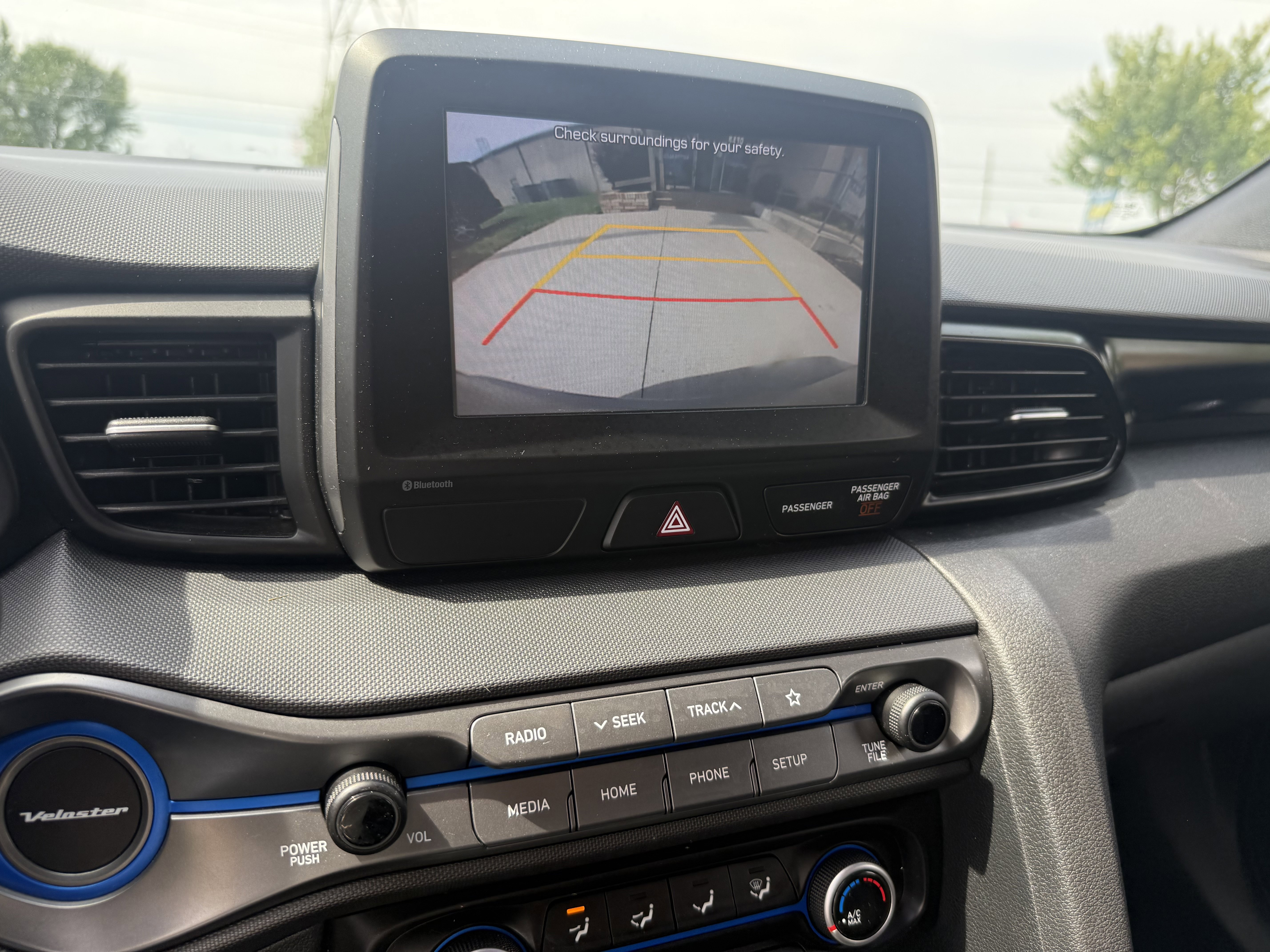 Used 2019 Hyundai Veloster 2.0 FWD image 15