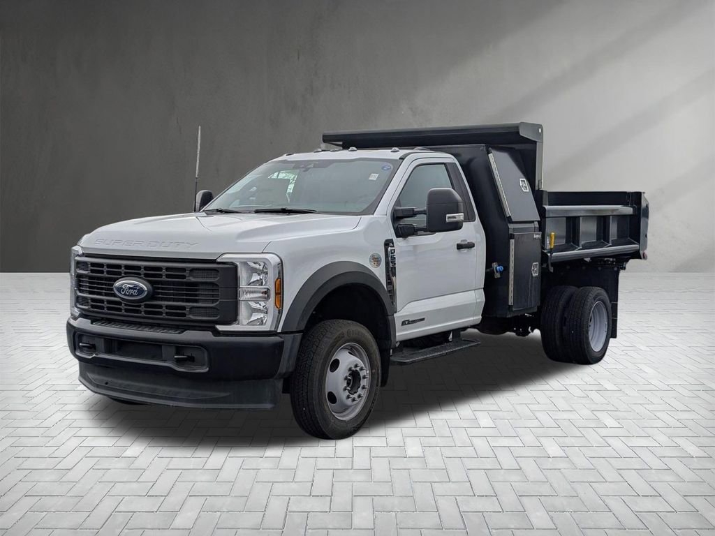 New 2025 Ford F550 4x4 Regular Cab Super Duty image 2