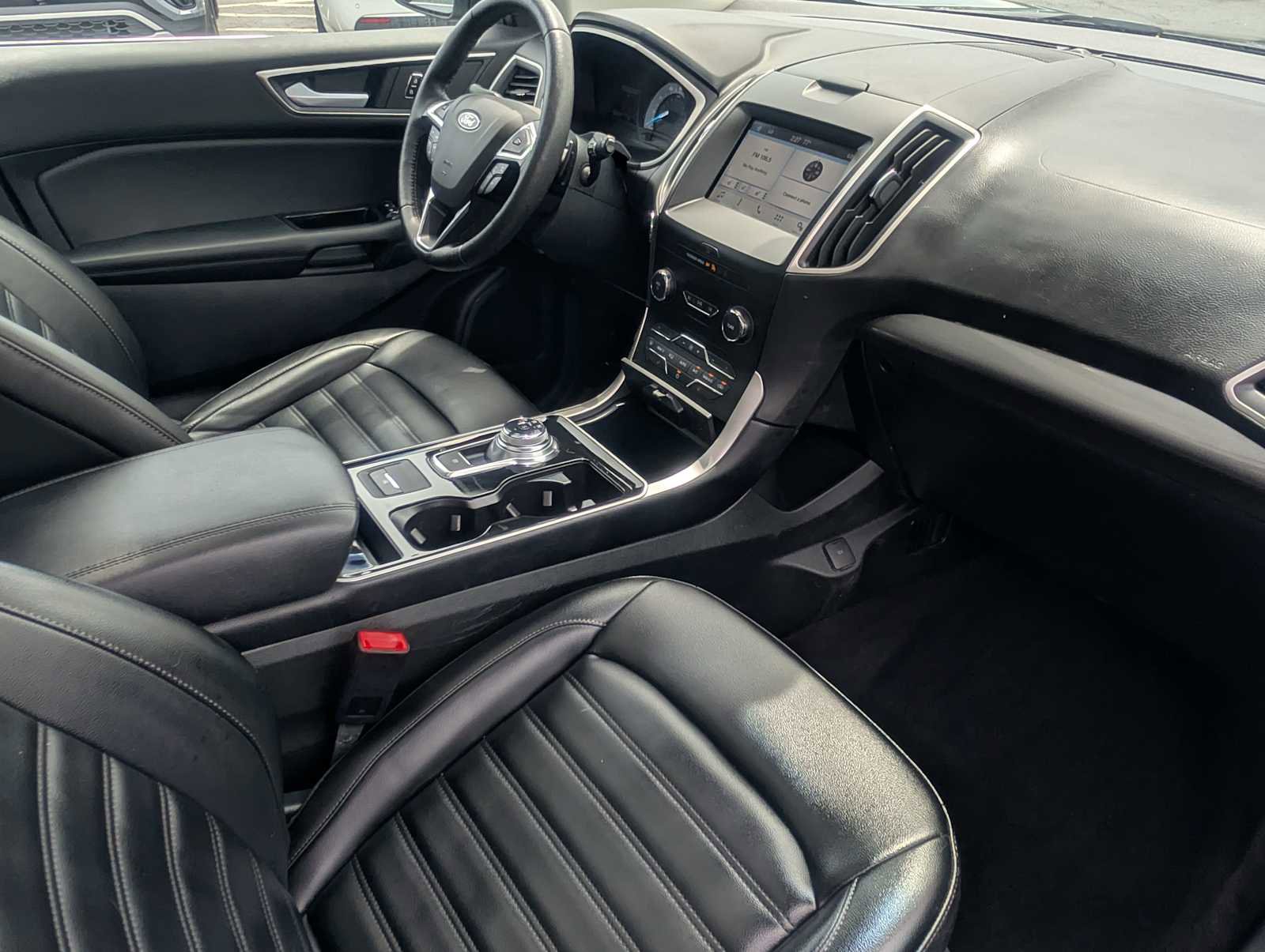 Used 2019 Ford Edge SEL w/ Equipment Group 201A AWD/4WD image 27