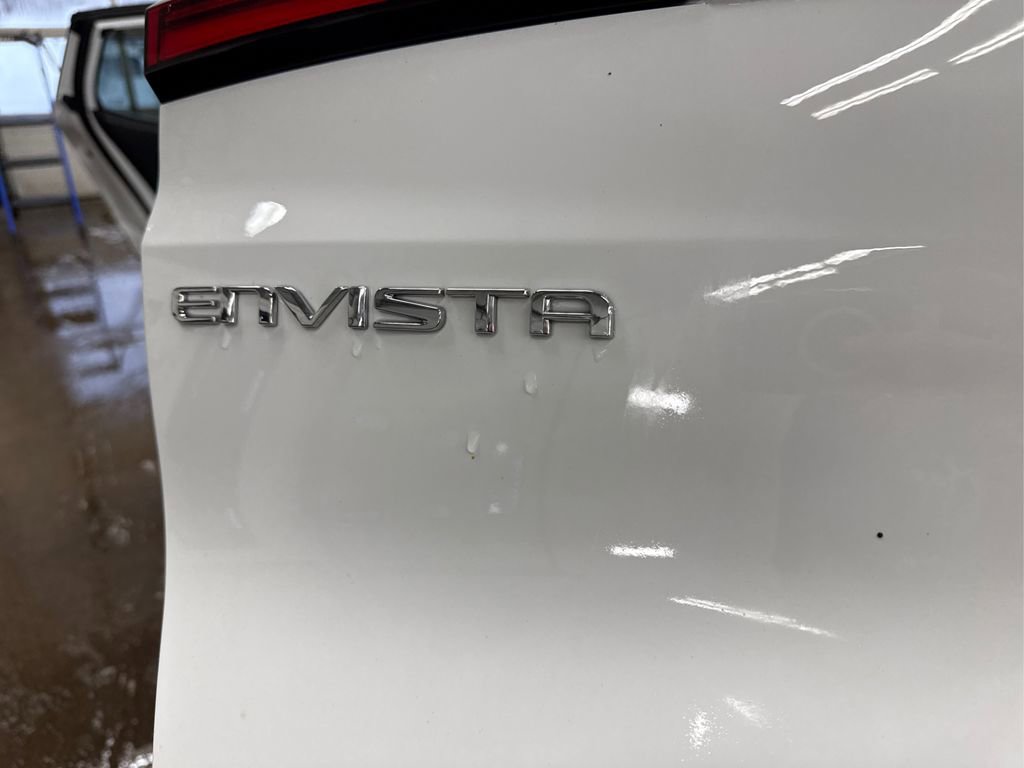 Used 2024 Buick Envista Preferred image 14