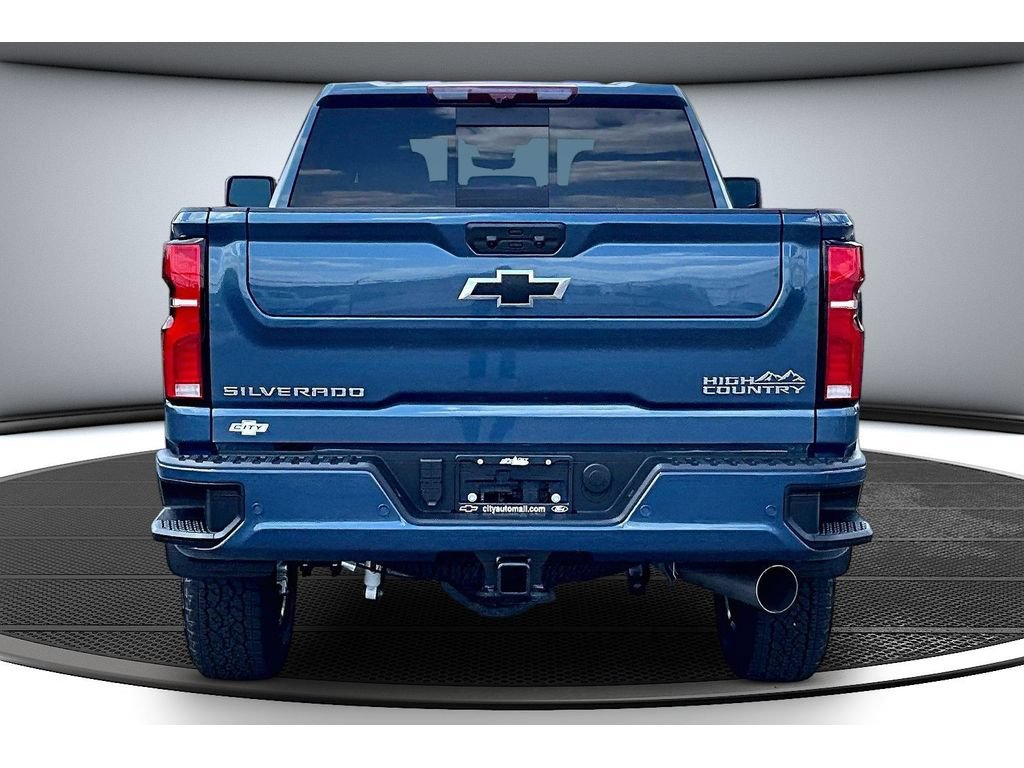 New 2026 Chevrolet Silverado 2500 High Country w/ High Country Premium Package AWD/4WD image 4