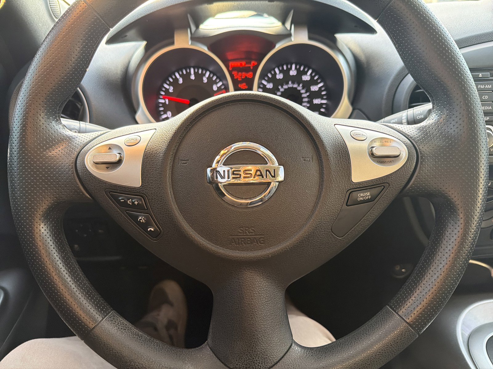Used 2017 Nissan Juke S image 23