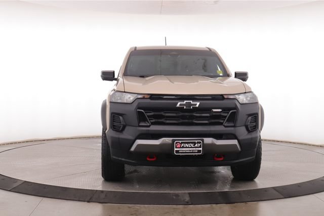 Used 2023 Chevrolet Colorado Trail Boss w/ Technology Package AWD/4WD image 12