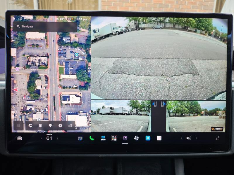 Used 2023 Tesla Model X AWD/4WD image 43
