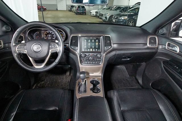 Used 2016 Jeep Grand Cherokee Limited w/ Trailer Tow Group IV AWD/4WD image 6