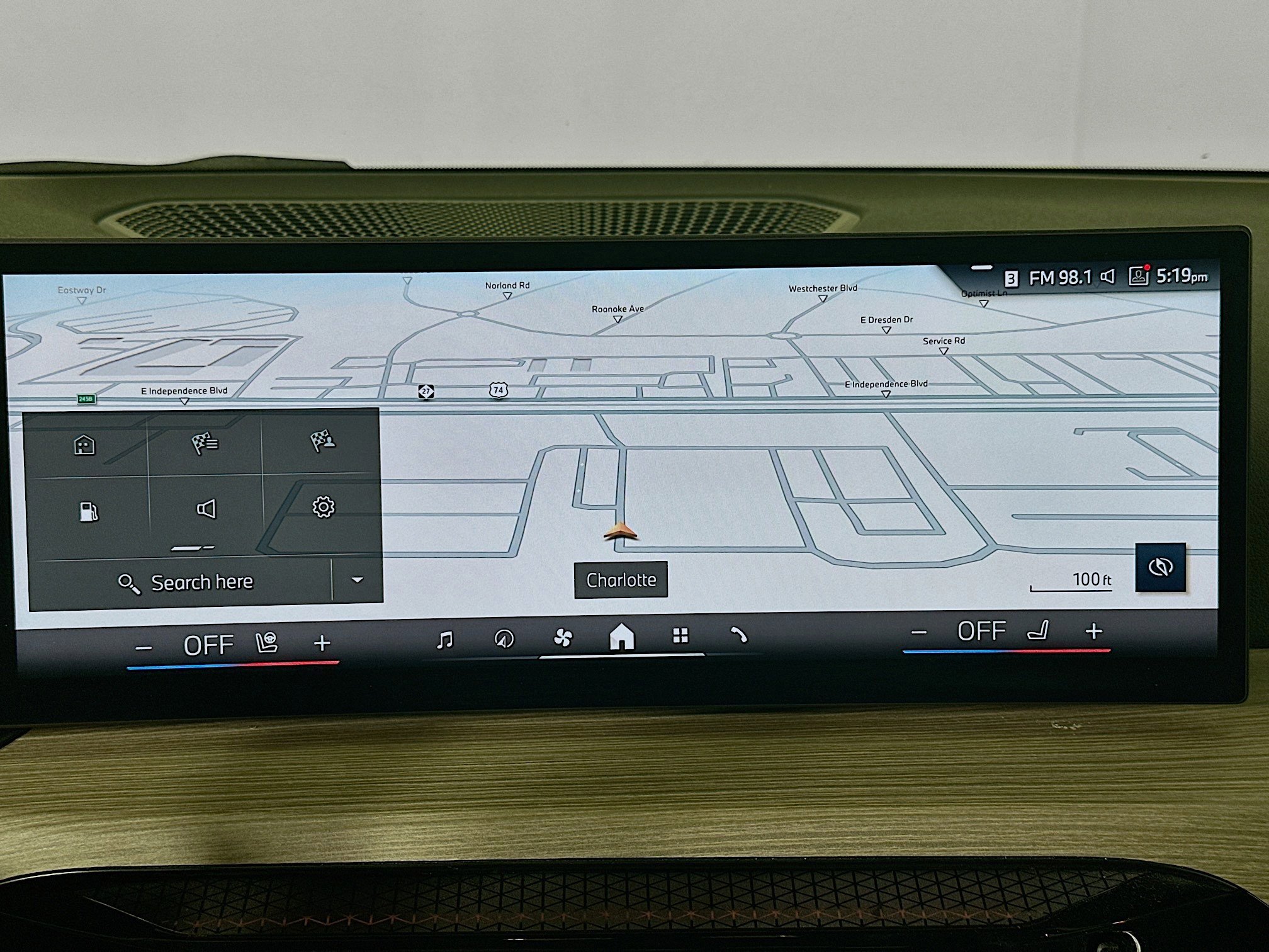 Used 2025 BMW 330i Sedan image 22