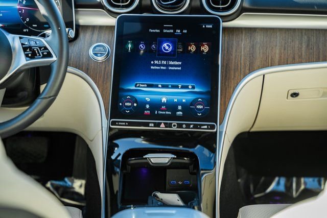 Certified 2023 Mercedes-Benz C 300 4MATIC Sedan image 21