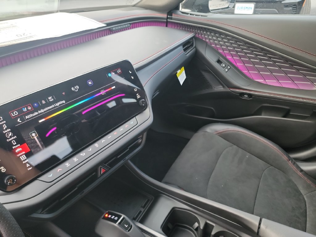 New 2026 Dodge Charger R/T AWD/4WD image 19