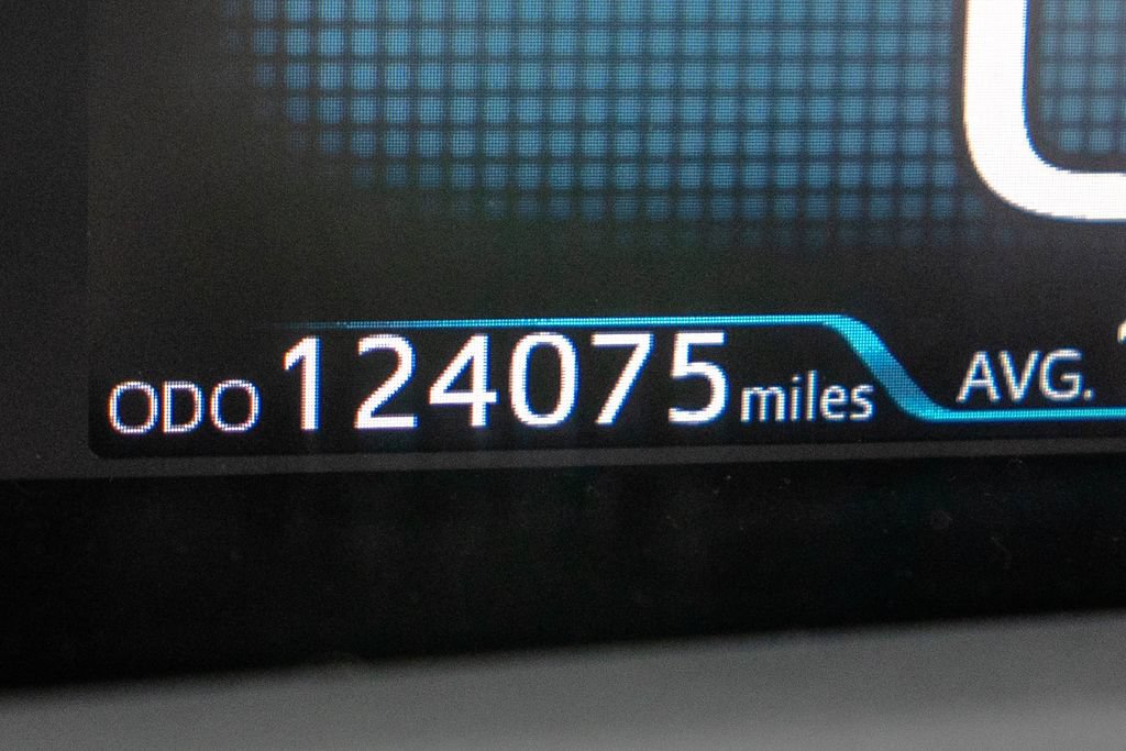Used 2018 Toyota Prius Prime Premium FWD image 14