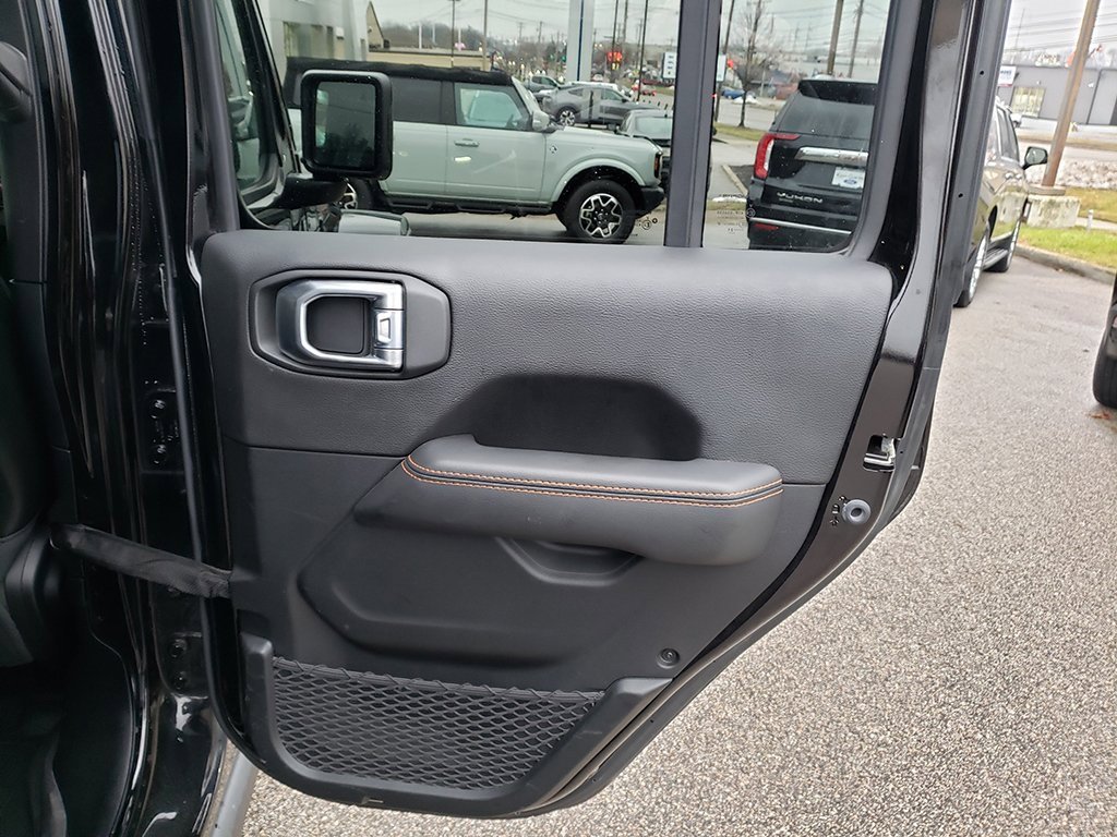 Used 2021 Jeep Gladiator Mojave image 18