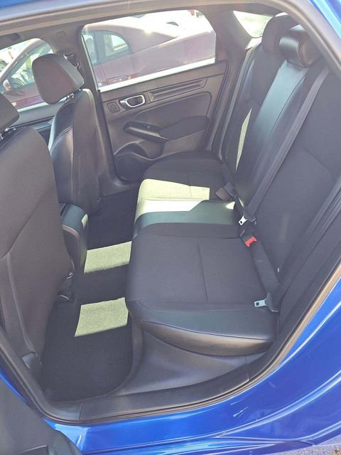 Used 2023 Honda Civic Sport image 4