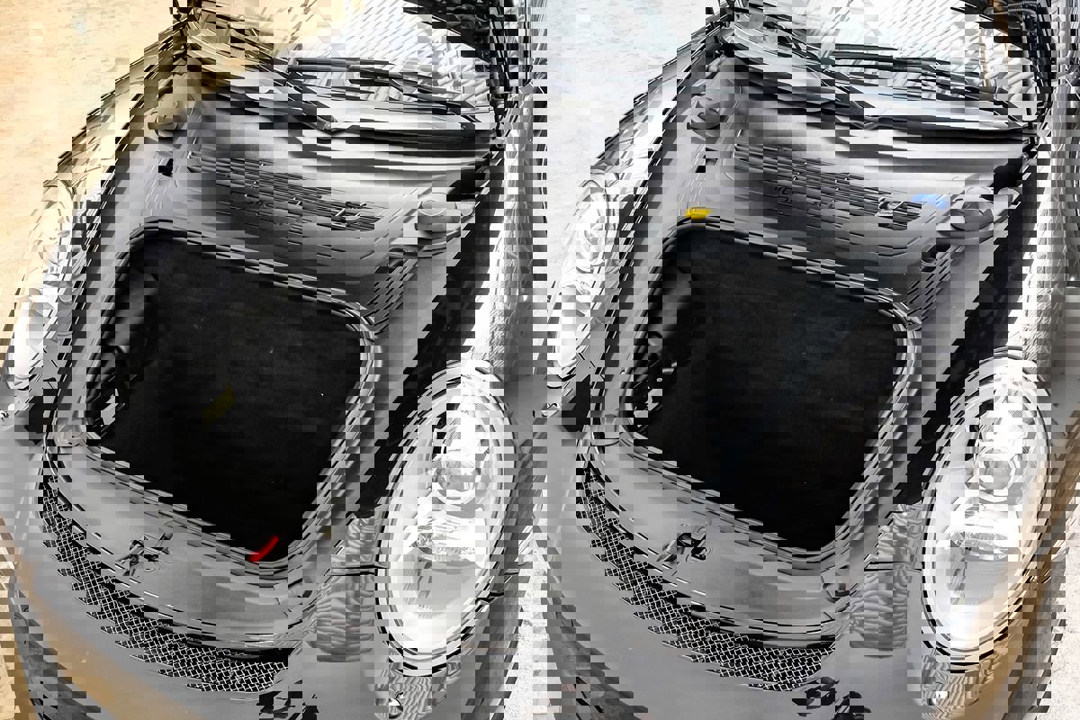 Used 2014 Porsche 911 GT3 w/ Sound Package Plus image 39