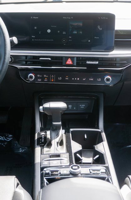 Used 2025 Kia K5 GT-Line AWD/4WD image 15