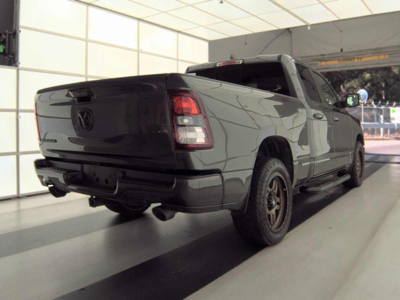 Used 2021 RAM 1500 Big Horn RWD image 4