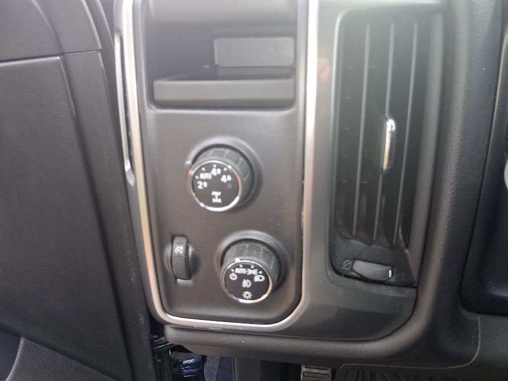 Used 2015 Chevrolet Silverado 1500 LT w/ All Star Edition AWD/4WD image 12