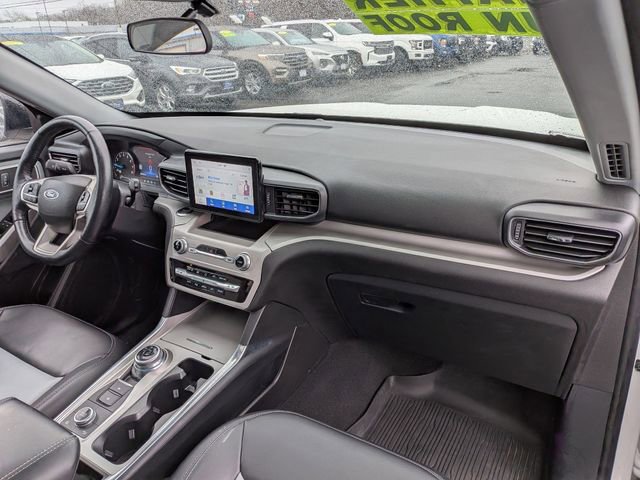 Certified 2023 Ford Explorer XLT w/ Equipment Group 202A image 24
