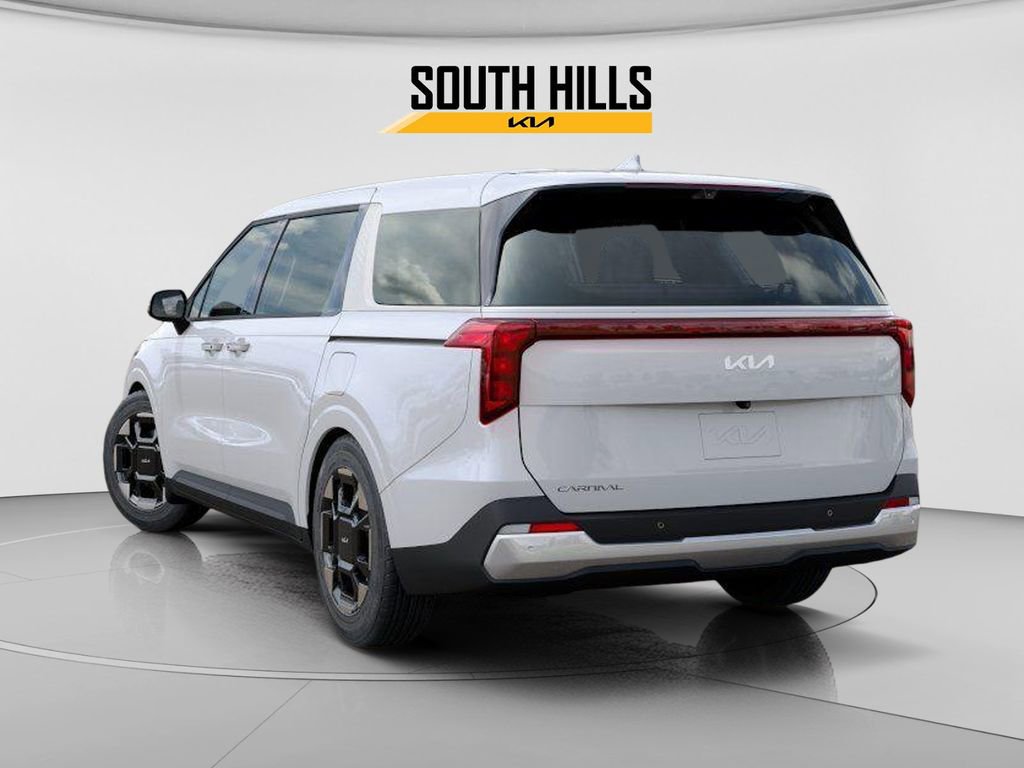New 2026 Kia Carnival EX FWD image 4