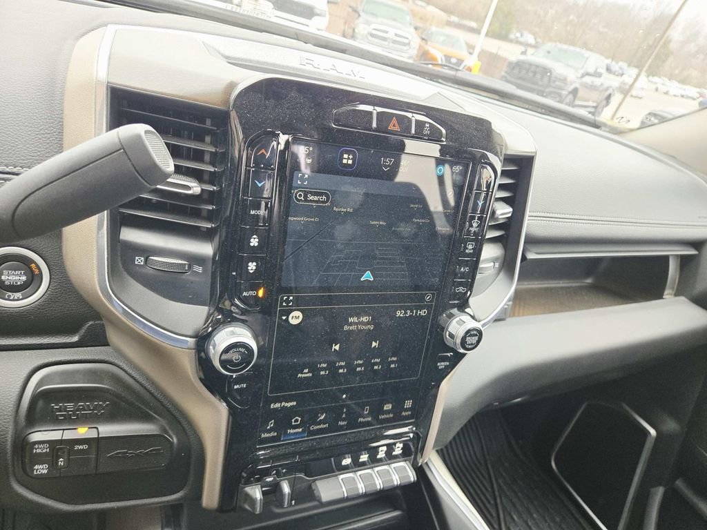 Used 2023 RAM 3500 Laramie image 26