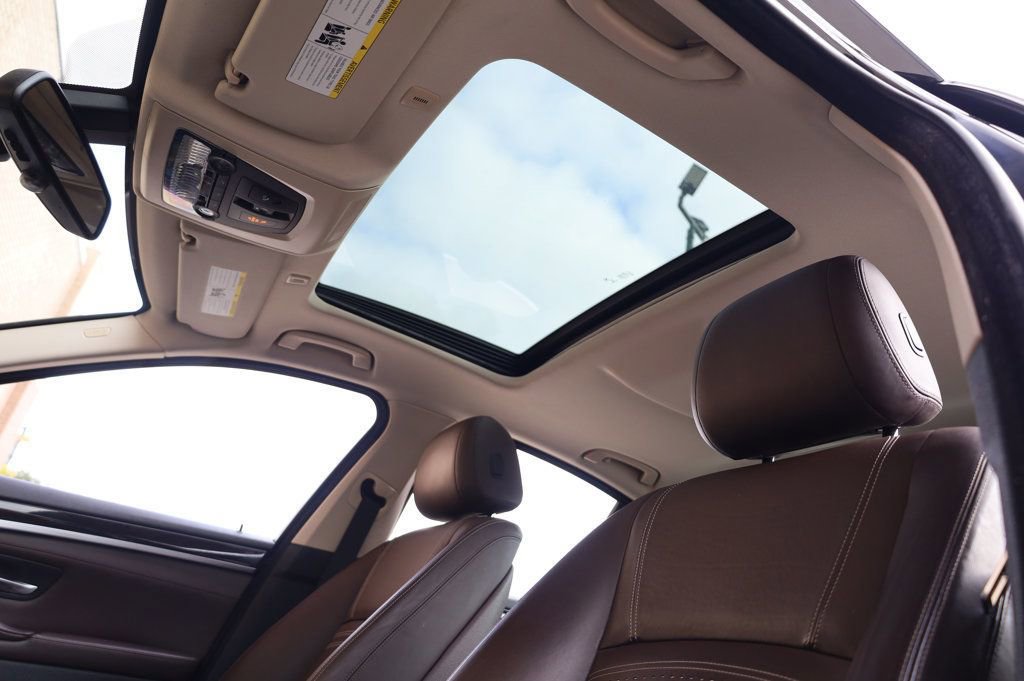 Used 2016 BMW 535i Sedan image 17