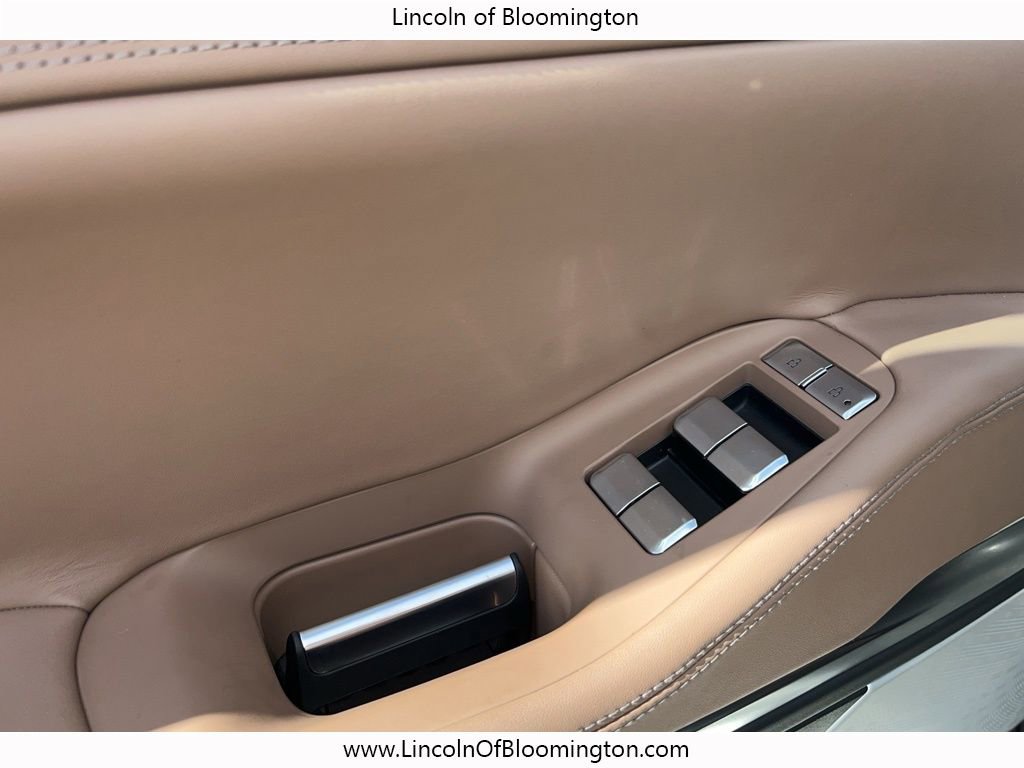 New 2025 Lincoln Navigator L Black Label image 38