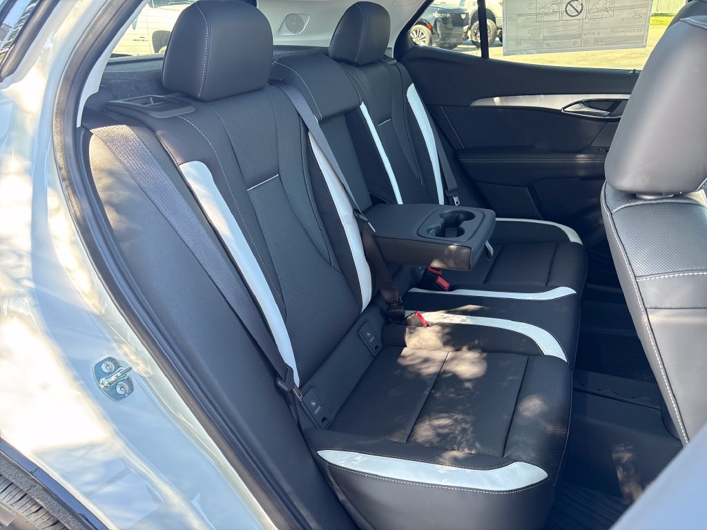 New 2026 Buick Envision Sport Touring AWD/4WD image 40