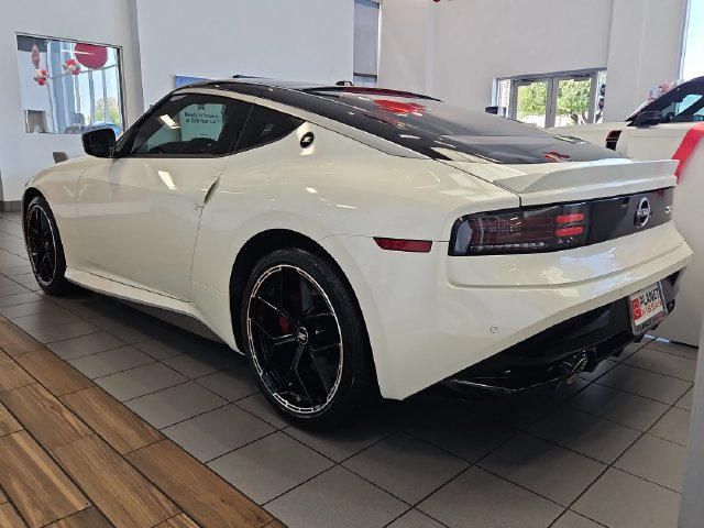 New 2027 Nissan Z Performance RWD image 3