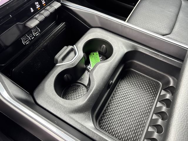 Used 2025 RAM 1500 Laramie w/ Sport Appearance Package image 24