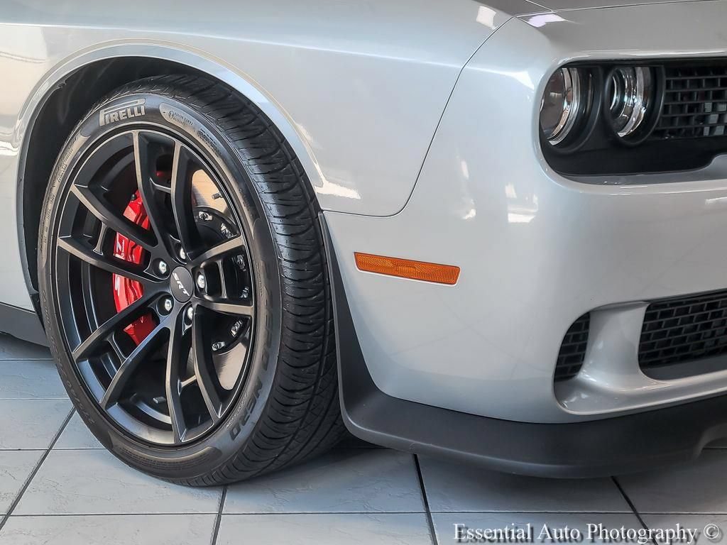 Used 2023 Dodge Challenger SRT Hellcat RWD image 5