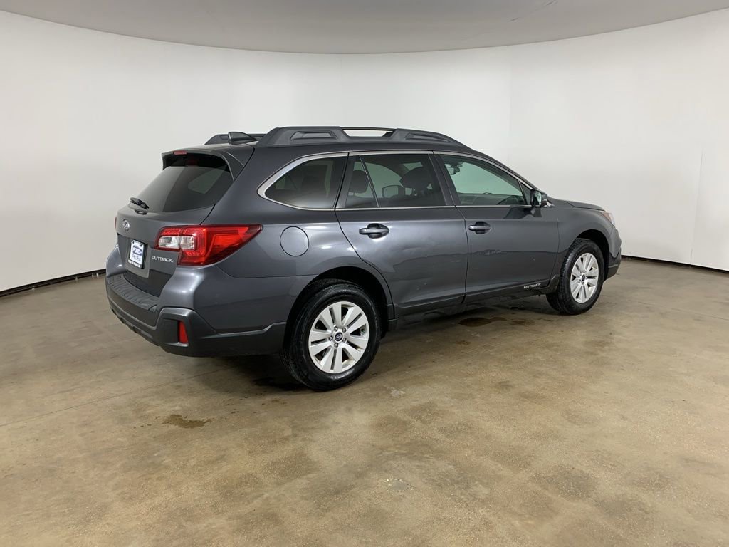 Used 2019 Subaru Outback 2.5i Premium image 8