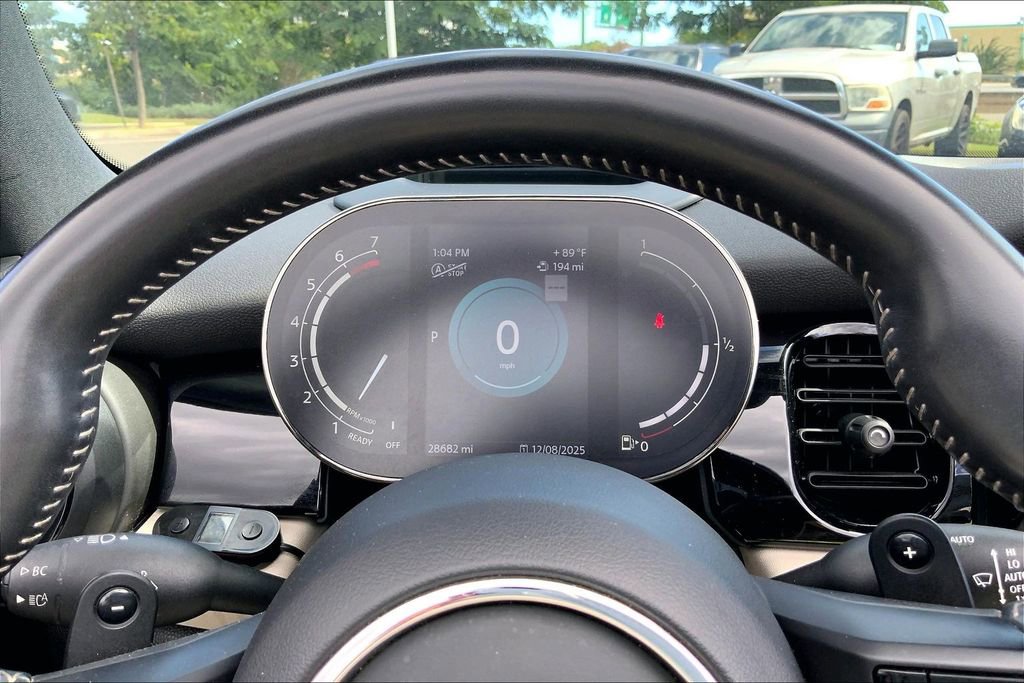 Used 2022 MINI Cooper S image 18