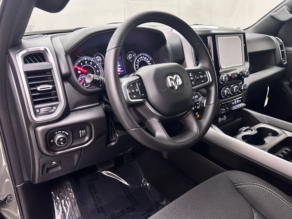 New 2026 RAM 1500 Big Horn AWD/4WD image 11
