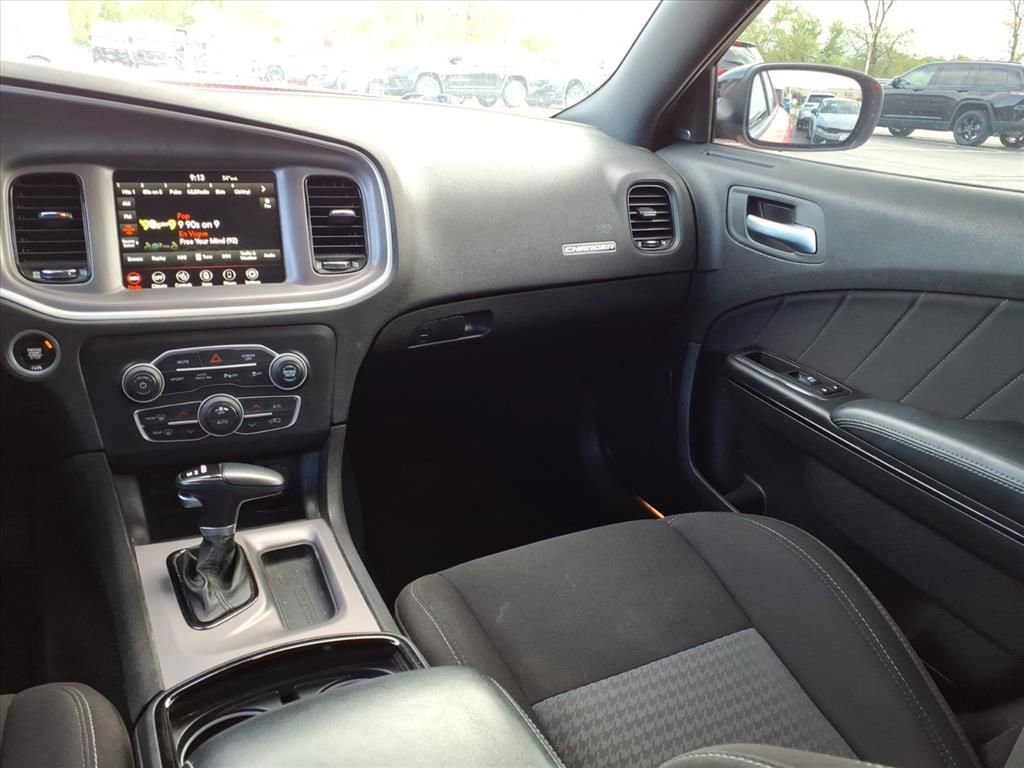Certified 2022 Dodge Charger GT RWD image 14