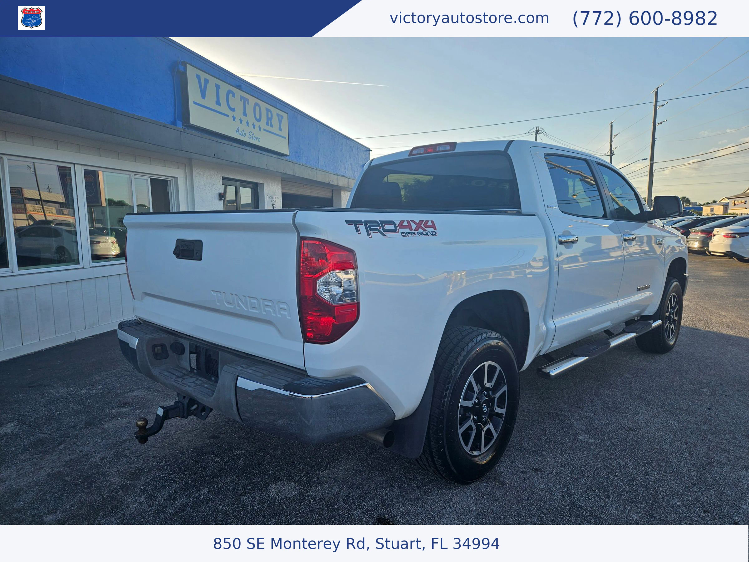 Used 2015 Toyota Tundra Limited w/ TRD Off Road Package image 5