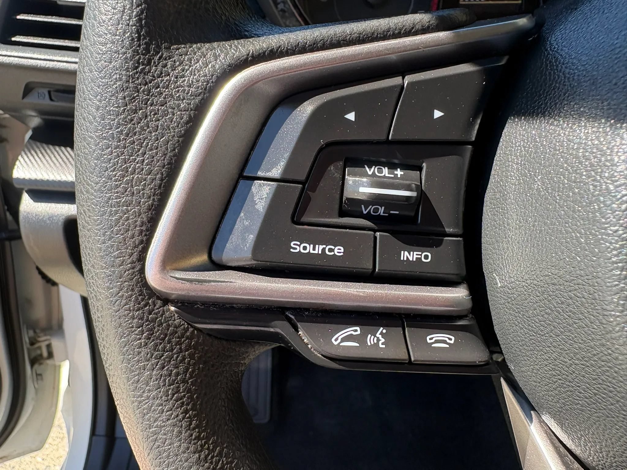 Used 2019 Subaru Impreza 2.0i AWD/4WD image 23